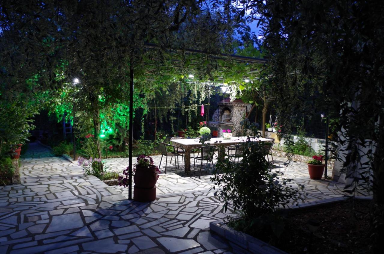 Garden Guesthouse Skala Kallirachis Exterior foto